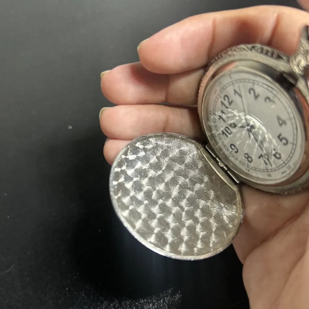 Silver Full Hunter Pocket Watch Eagle Design Arabic Numerals Polished Case
